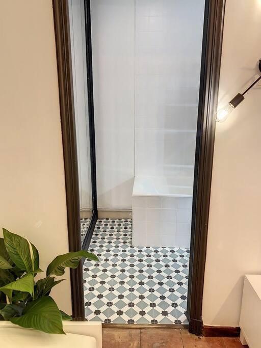 Ferienwohnung Ibiza -Sublime Studio Place De La Trinite- Netflix Toulouse Exterior foto